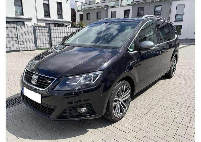 Schwarz Gebraucht 2021 Seat Alhambra FR Van / Kleinbus | 33.000 € (Etwas zu teuer) - Bild 1/4