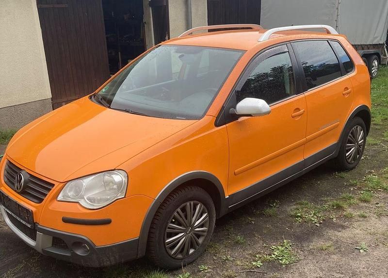 Orange Gebraucht 2008 VW Polo Cross Kleinwagen | 4.750 € (Guter Preis) - Bild 1/4