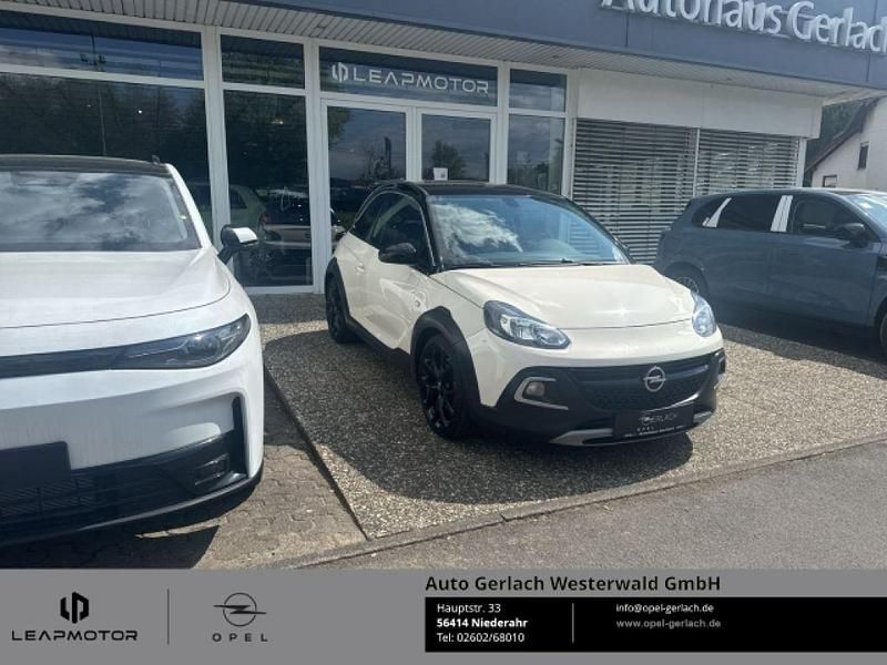 Second-hand Opel Adam 150 CP (110 kW) 2019 Alb Hatchback