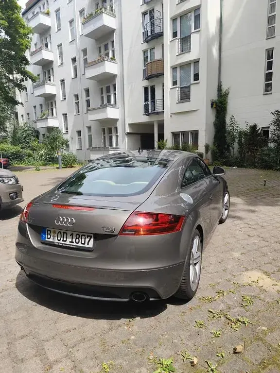 Gebraucht Audi TT Sport 211 PS (155 kW) 2011 Grau Coupé