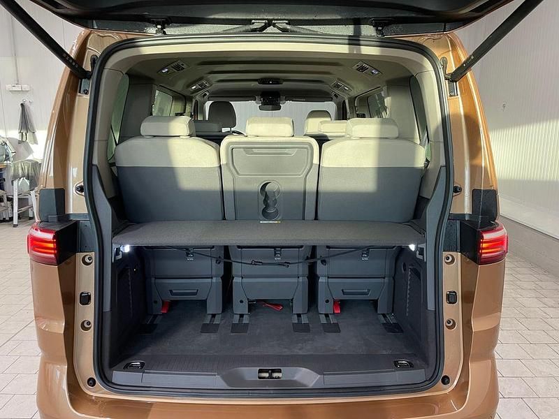 Gebraucht VW Multivan Life 150 PS (110 kW) 2024 Van