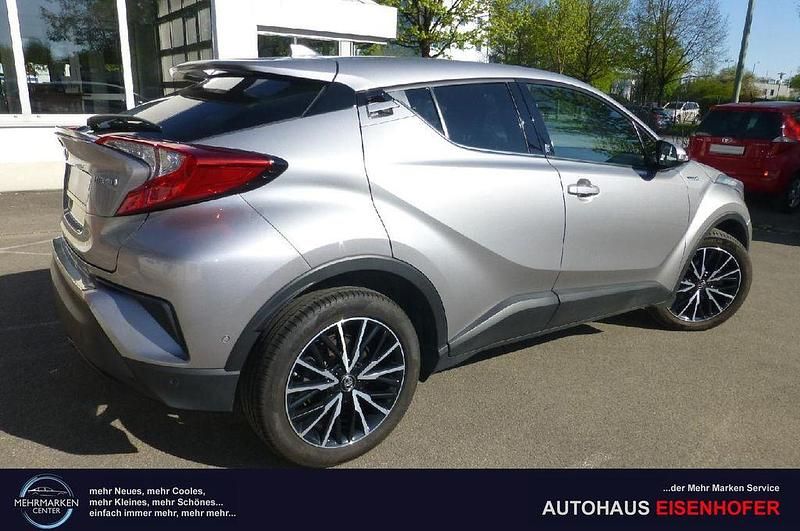 Gebraucht Toyota C-HR Team 122 PS (89 kW) 2017 Metal stream metallic SUV