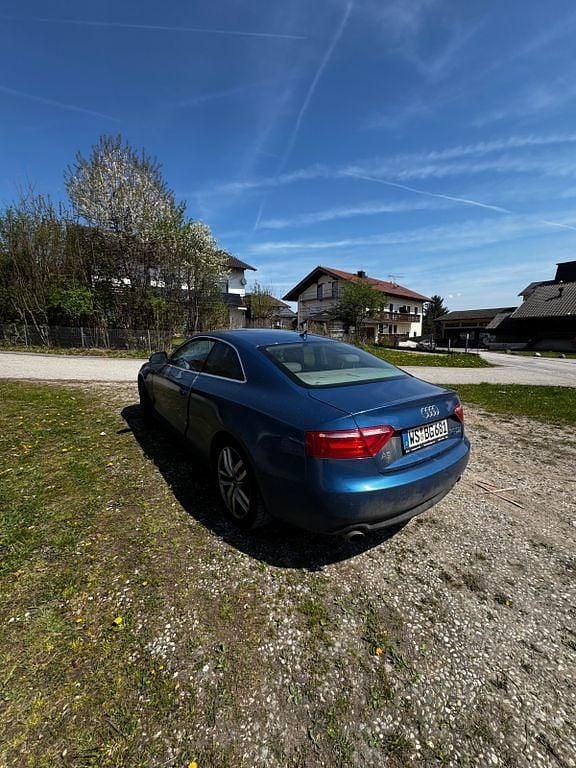 Gebraucht Audi A5 Ambiente 239 PS (175 kW) 2008 Blau Coupé