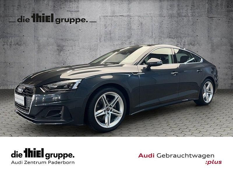 Grau Gebraucht 2022 Audi A5 Sportback Sport Limousine | 31.450 € (Etwas zu teuer) - Bild 1/4