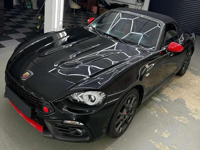 Gebraucht Fiat 124 Spider Abarth 170 PS (125 kW) 2017 Schwarz Cabrio