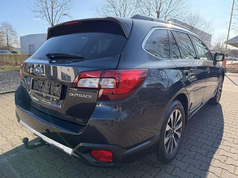 Gebraucht Subaru Outback Sport 175 PS (128 kW) 2017 Grau SUV