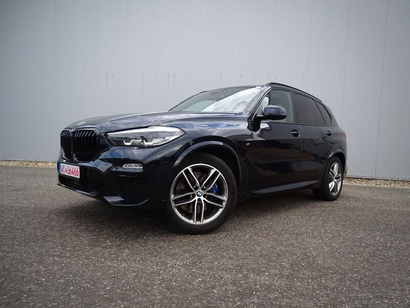 Schwarz Gebraucht 2020 BMW X5 Sport Line SUV | 45.999 € (Superpreis) - Bild 1/4
