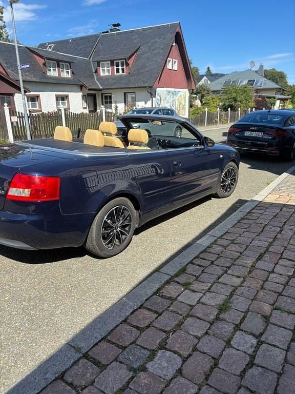 Gebraucht Audi A4 Cabriolet Sport 163 PS (119 kW) 2002 Blau Cabrio