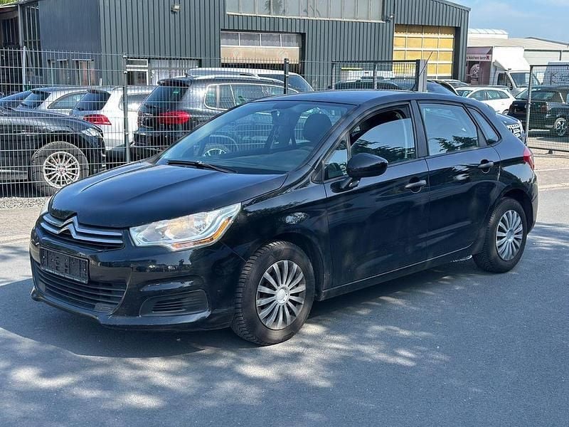 Gebraucht Citroën C4 Attraction 95 PS (69 kW) 2013 Schwarz Limousine