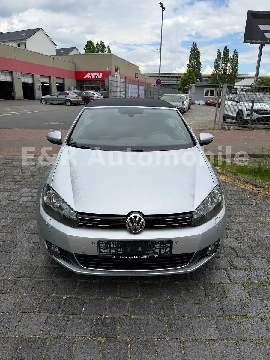 Gebraucht VW Golf Cabriolet Cup 105 PS (77 kW) 2014 Silber Cabrio