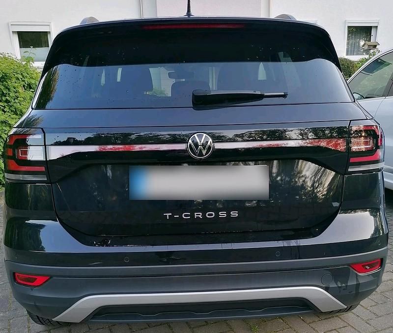 Gebraucht VW T-Cross 115 PS (84 kW) 2022 Schwarz SUV