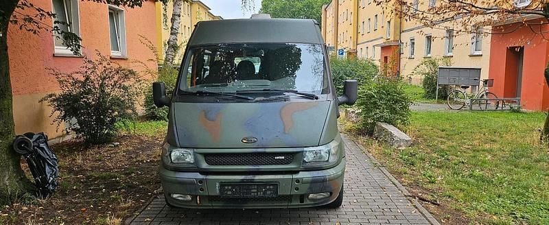 Grün Gebraucht 2005 Ford Transit Van | 4.650 € (Fairer Preis) - Bild 1/4