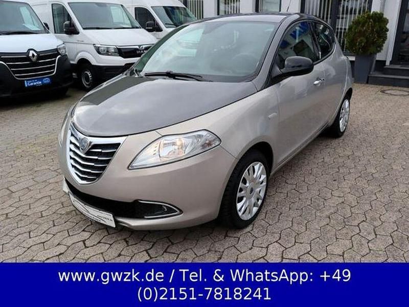 Verde araruama Gebraucht 2011 Lancia Ypsilon Gold Kleinwagen | 4.950 € - Bild 1/4