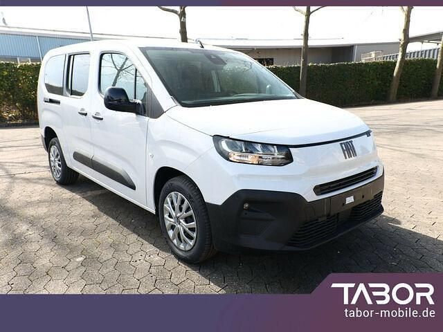 Gebraucht Fiat Doblò 131 PS (96 kW) 2024 Weiß (weiß) Van / Kleinbus