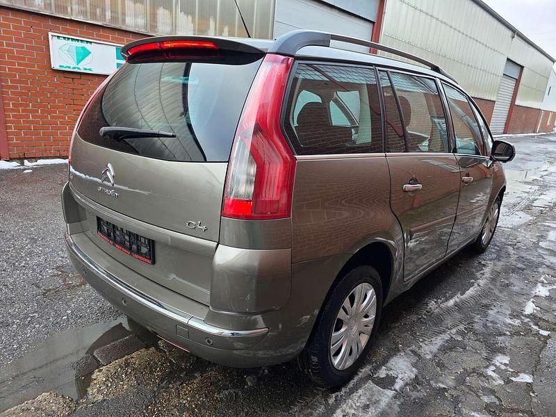 Gebraucht Citroën Grand C4 Picasso SELECTION 111 PS (81 kW) 2011 Farbe luziferrot/metallic Van / Kleinbus