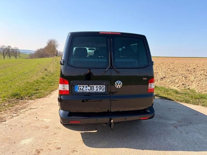 Gebraucht VW T5 174 PS (127 kW) 2007 Schwarz Van