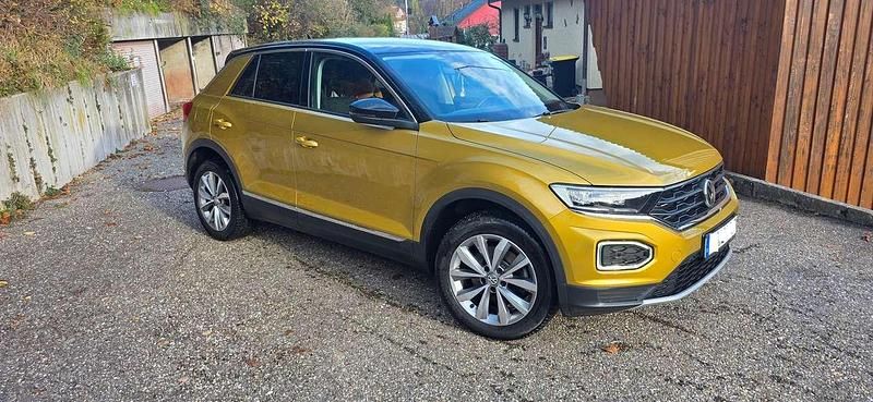 Gelb Gebraucht 2020 VW T-Roc Style SUV | 21.190 € (Guter Preis) - Bild 1/4