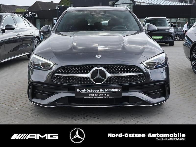 Gebraucht Mercedes C220 AMG 200 PS (147 kW) 2024 Andere farbe Kombi