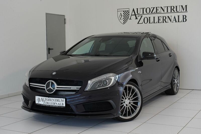 Nordlichtviolett metalliclac Gebraucht 2014 Mercedes A45 AMG AMG Limousine | 28.990 € (Fairer Preis) - Bild 1/4