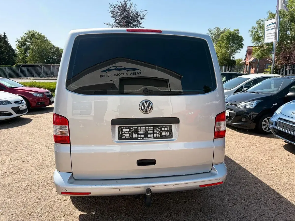 Gebraucht VW T5 140 PS (102 kW) 2015 Silber Van