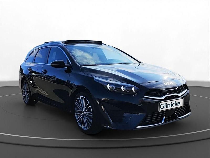 Gebraucht Kia Ceed GT-Line 160 PS (117 kW) 2023 Schwarz Kleinwagen