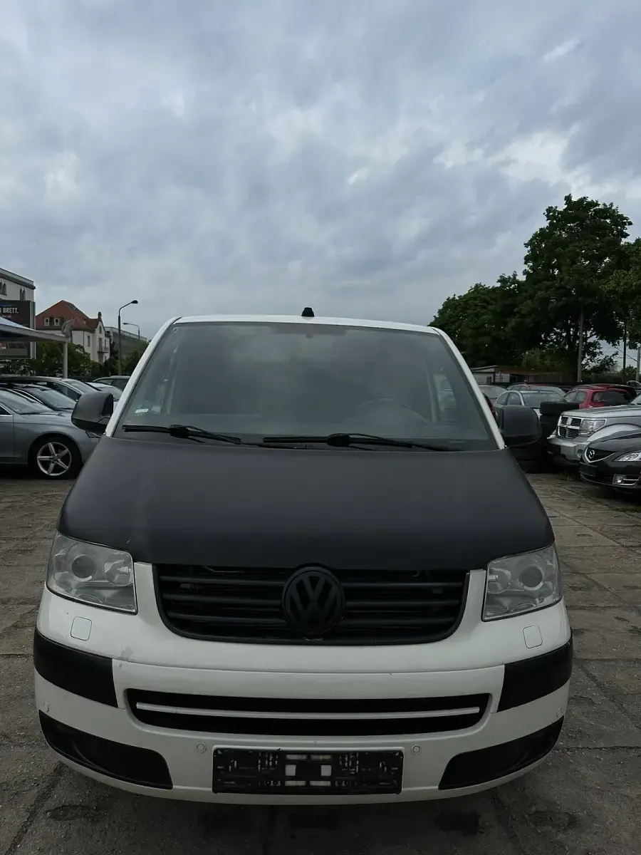 Gebraucht VW Multivan 175 PS (128 kW) 2008 Weiß Van / Kleinbus
