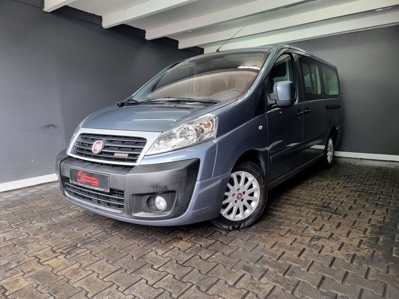 Blau Gebraucht 2014 Fiat Scudo Van / Kleinbus | 13.990 € (Teuer) - Bild 1/4