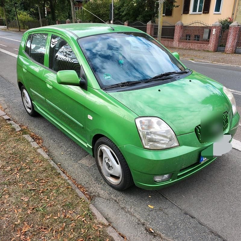 Grün Gebraucht 2006 Kia Ceed 2 Kleinwagen | 750 € - Bild 1/4