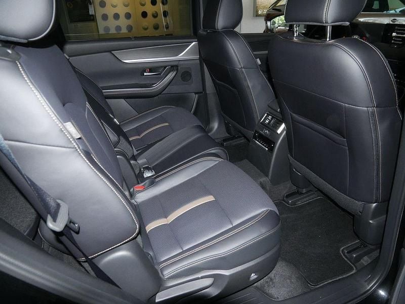 Neu Mazda CX-80 254 PS (186 kW) 2025 Jet black SUV