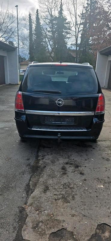 Gebraucht Opel Zafira 150 PS (110 kW) 2007 Schwarz Van / Kleinbus