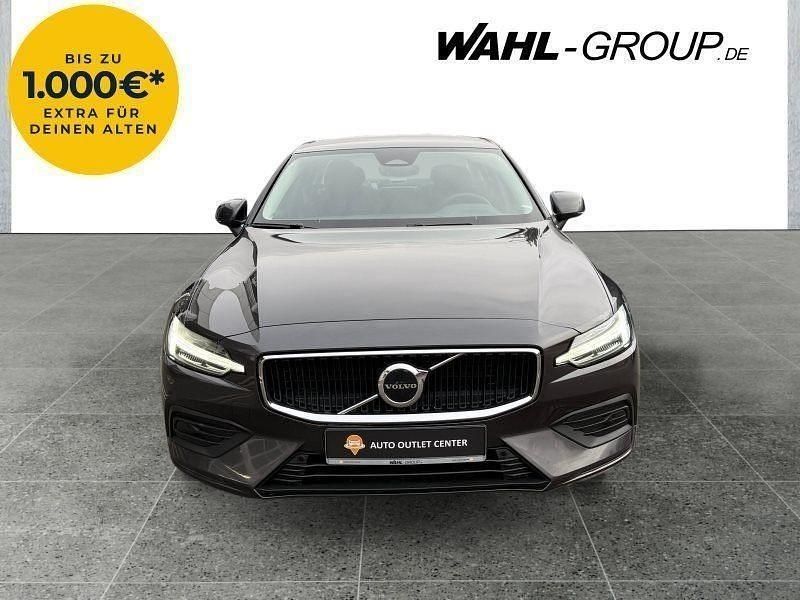 Gebraucht Volvo S60 197 PS (144 kW) 2024 Grau Limousine