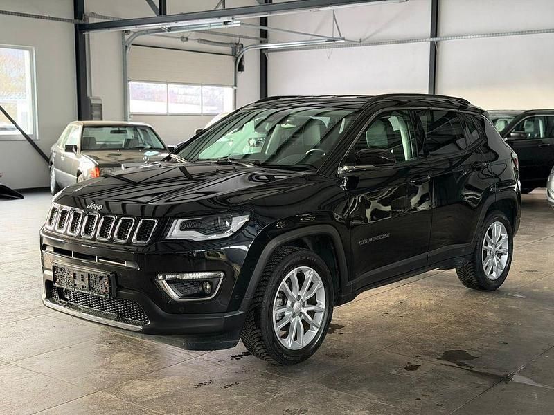 Gebraucht Jeep Compass 150 PS (110 kW) 2020 Schwarz SUV