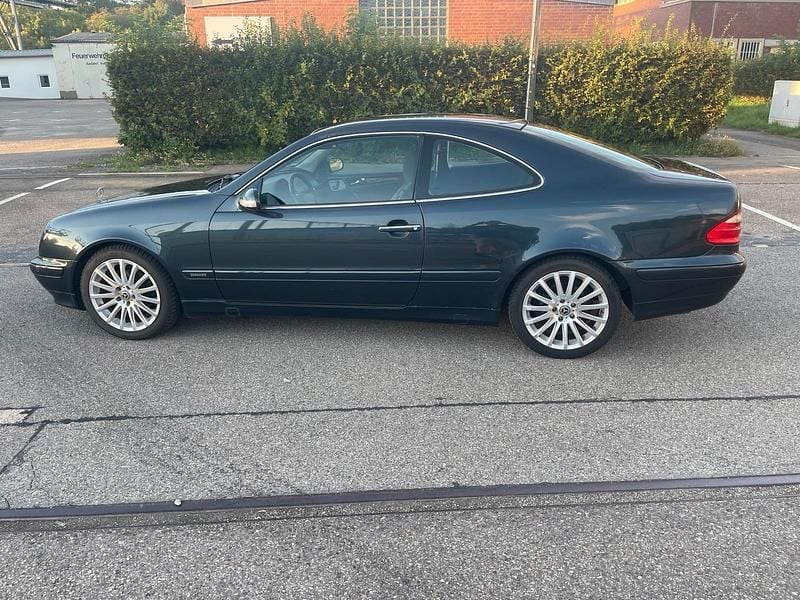Blau Gebraucht 2000 Mercedes CLK200 Coupé | 999 € (Guter Preis) - Bild 1/4