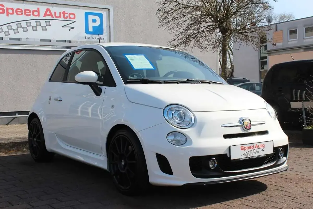 Gebraucht Abarth 595 Custom 140 PS (102 kW) 2016 Weiß Coupé