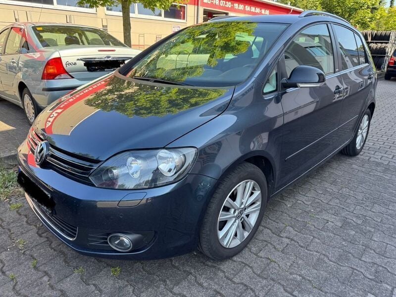 Blau Gebraucht 2011 VW Golf Plus Style Van / Kleinbus | 4.900 € (Etwas zu teuer) - Bild 1/4