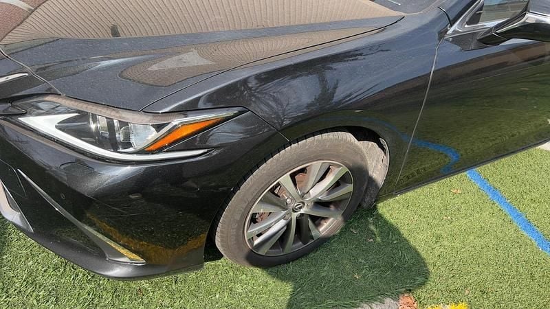 Gebraucht Lexus ES300H 178 PS (130 kW) 2020 Schwarz Limousine