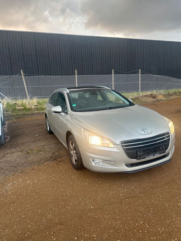 Beige Gebraucht 2011 Peugeot 508 Active Kombi | 2.190 € (Guter Preis) - Bild 1/4