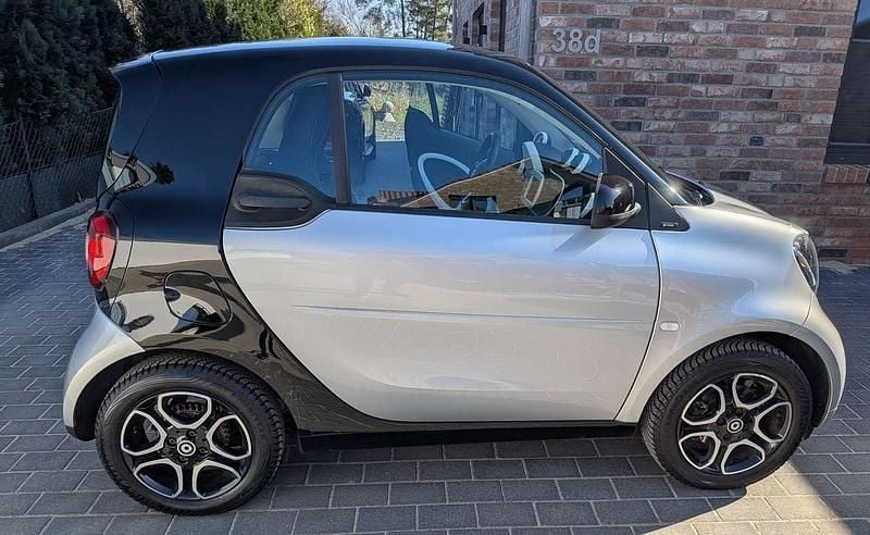 Gebraucht Smart ForTwo Coupé 90 PS (66 kW) 2015 Silber Coupé