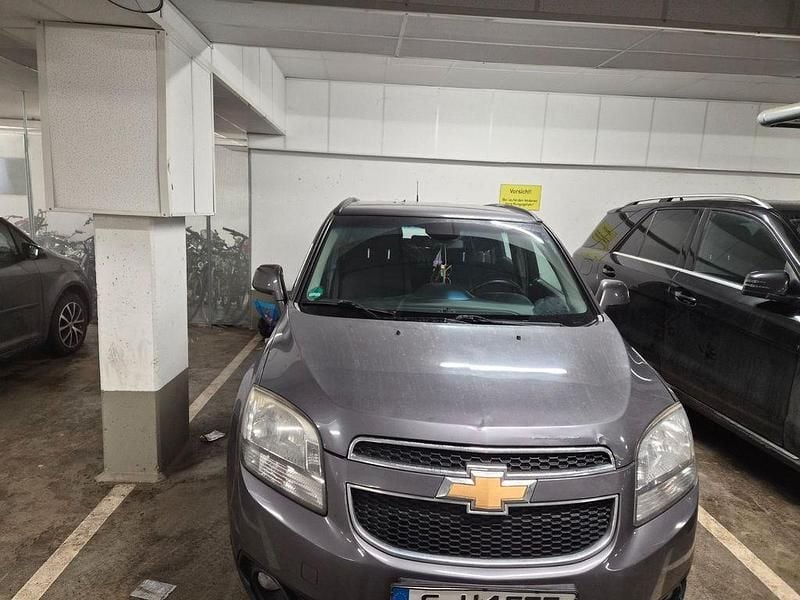 Gebraucht Chevrolet Orlando LT 163 PS (119 kW) 2011 Grau Van / Kleinbus