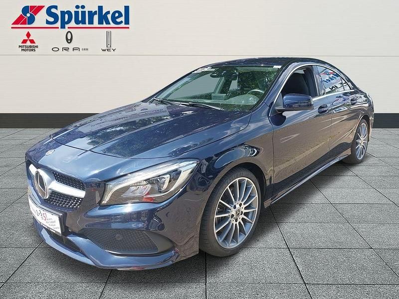 Blau Gebraucht 2018 Mercedes CLA220 AMG line Limousine | 26.980 € (Fairer Preis) - Bild 1/4