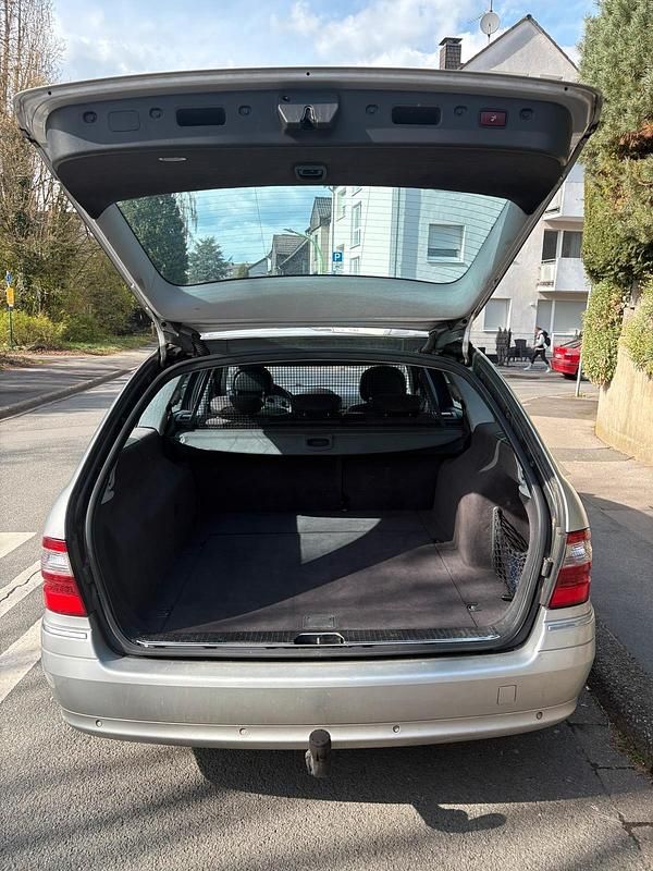 Gebraucht Mercedes 320 2003 Silber Kombi