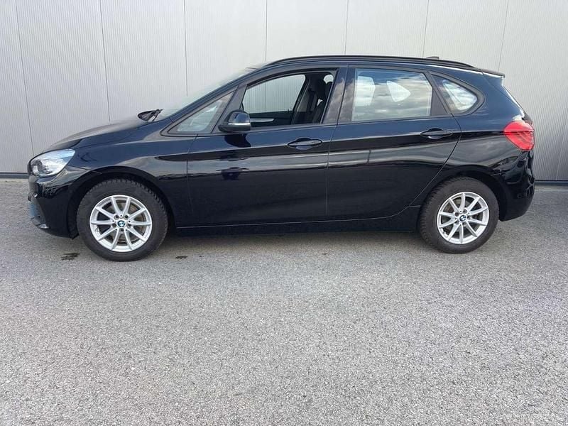 Gebraucht BMW 218 150 PS (110 kW) 2018 Schwarz Van / Kleinbus