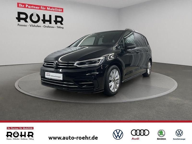 Grenadillschwarz metallic Gebraucht 2025 VW Touran R-line Van / Kleinbus | 35.270 € (Fairer Preis) - Bild 1/4