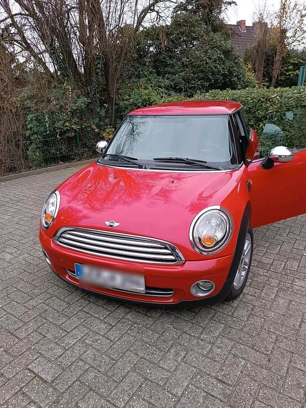 Gebraucht Mini ONE 75 PS (55 kW) 2009 Rot Kleinwagen