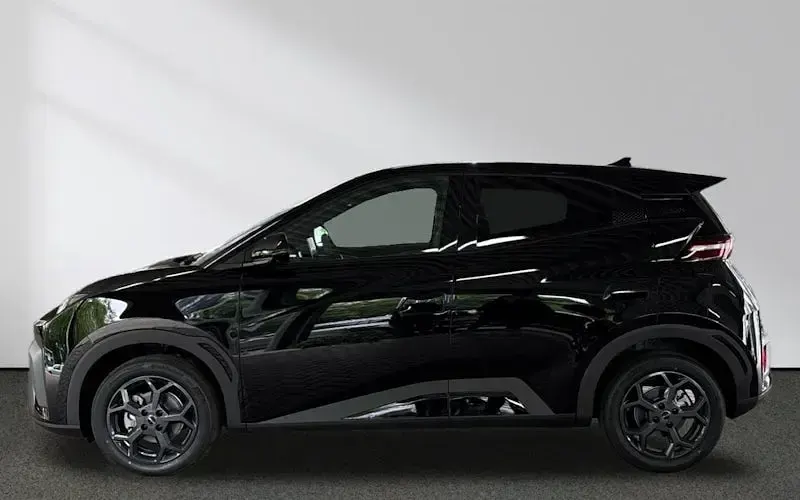 Gebraucht BYD Dolphin Surf Comfort 114 kW (156 PS) 2026 Schwarz Kleinwagen