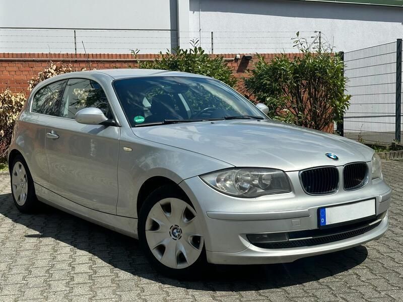 Silber Gebraucht 2007 BMW 116 Sport Line Kleinwagen | 1.999 € (Superpreis) - Bild 1/4
