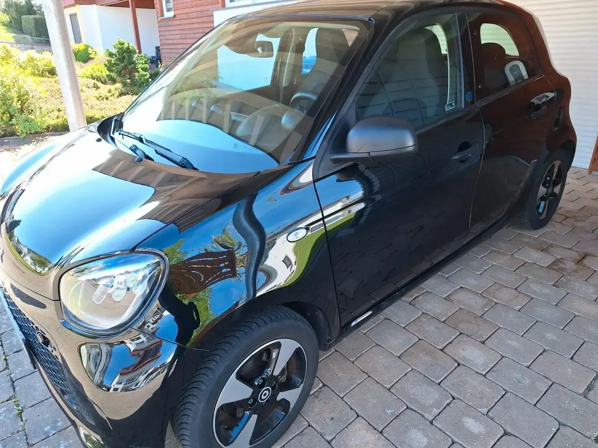 Gebraucht Smart ForFour Electric Drive 60 kW (82 PS) 2020 Schwarz Kleinwagen