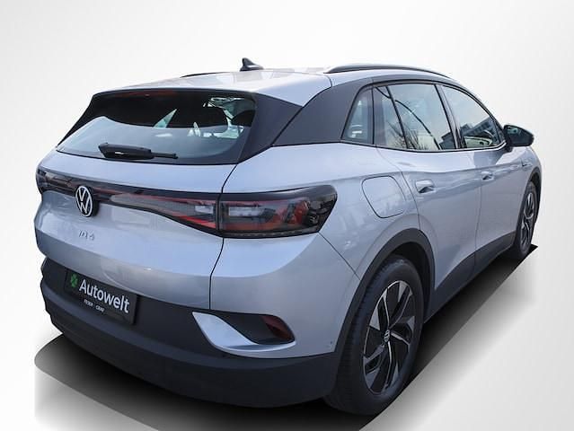 Gebraucht VW ID.4 Pro Performance 150 kW (204 PS) 2023 Scale silver metallic SUV