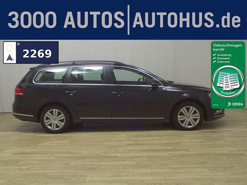 Schwarz Gebraucht 2013 VW Passat Trendline Limousine | 5.650 € - Bild 1/4