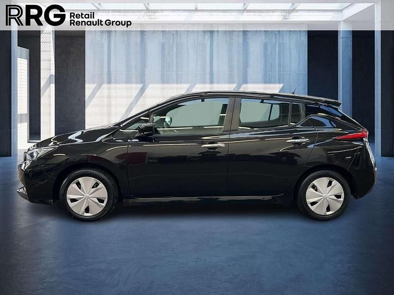 Second-hand Nissan Leaf Visia 110 kW (150 CP) 2021 Negru Hatchback